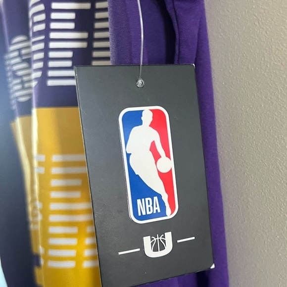 NBA Los Angeles Lakers LeBron James NBA Tank Top Shirt - Picture 7 of 9